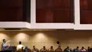 11 kandidat bakal Calon Ketua DPD dari Anggota Senator DPD wilayah barat saat hendak menyampaikan visi - misinya di hadapan Anggota Senator DPD lainnya saat Sidang Paripurna luar biasa , Senayan, Jakarta, Selasa (11/10). (Liputan6.com/Johan Tallo)