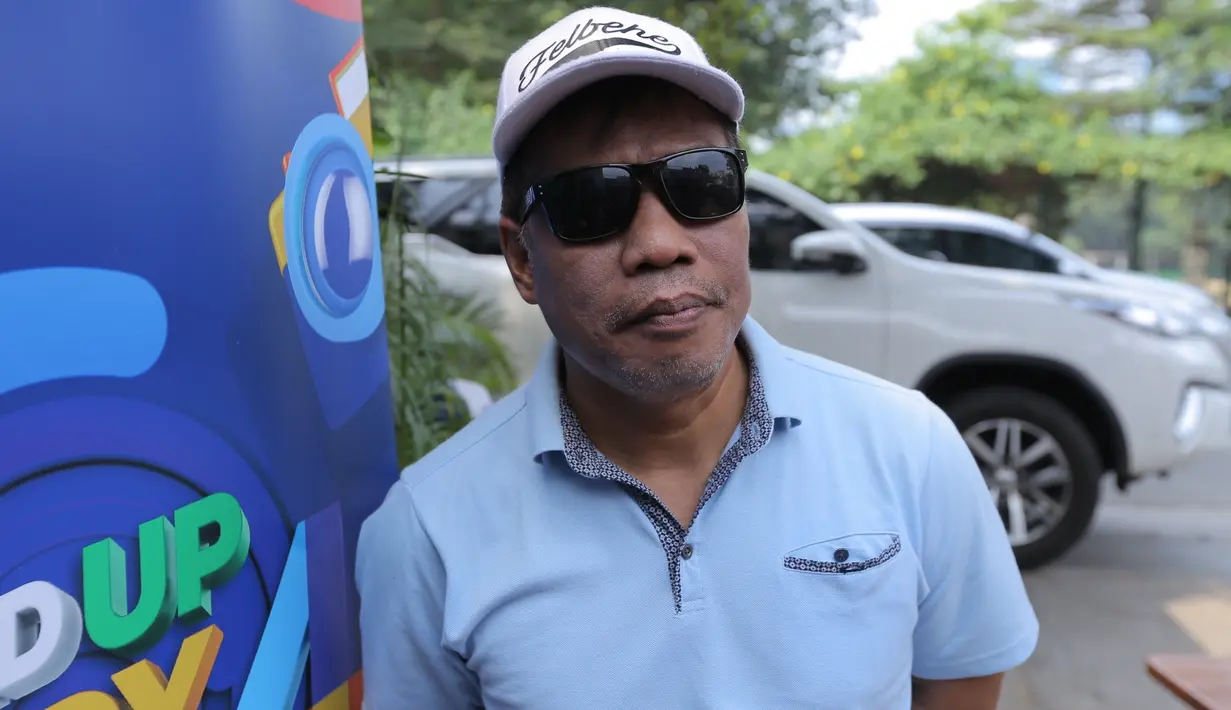 "Gue respect banget. Seni kaya gini wajib banget dilestarikan karena setiap orang punya kekurangan," jelas Fauzi saat ditemui di kawasan Blok S, Jakarta Selatan, Minggu (5/8). (Deki Prayoga/Bintang.com)