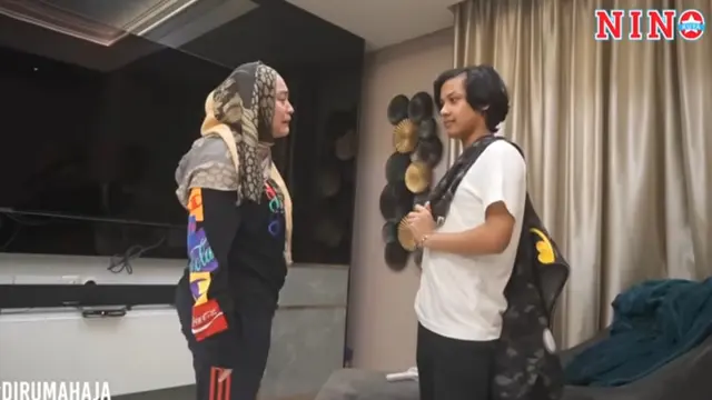 7 Momen Anak Uya Kuya Prank Tatto ke Orang Tuanya, Astrid Kuya Sampai Menangis