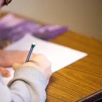 Ilustrasi siswa sekolah di Jepang. Sumber foto: unsplash.com/Ben Mullins.