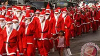 Ratusan masyarakat muslim turut memeriahkan perayaan natal bersama di Jayapura.