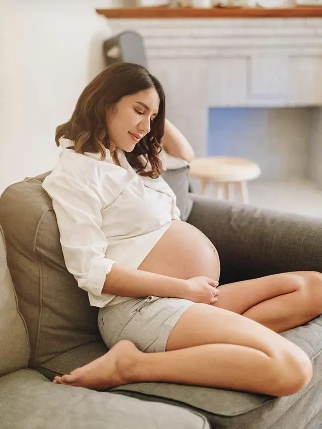 Acha Sinaga maternity shoot (Instagram/achasinaga)