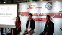 J&T Express menjalin kerjasama dengan tim e-sports Indonesia yaitu EVOS Esports, Kamis (18/7/2019)
