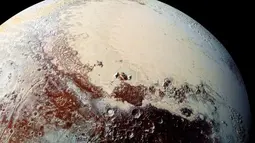 24 Agustus 2006: Pluto Bukan Tak Lagi Berstatus Planet