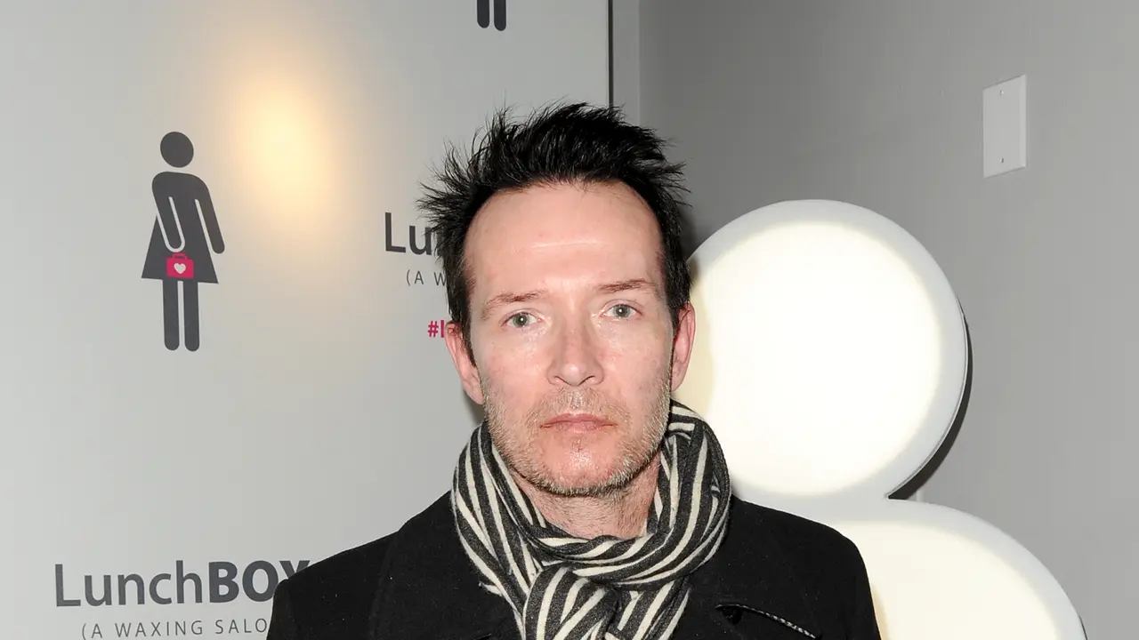 [Bintang] Scott Weiland