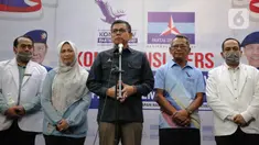 Sekjen DPP Partai Demokrat, Hinca Panjaitan memberikan keterangan penyelenggaraan Kongres ke-V di DPP Partai Demokrat, Jakarta, Jumat (13/3/2020). Demokrat tetap menyelenggarakan Kongres ke-V di JCC, Jakarta, pada 15 Maret 2020 meski wabah virus corona melanda Indonesia. (Liputan6.com/Faizal Fanani)