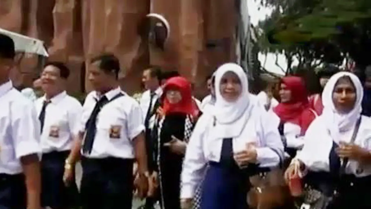 Reuni Berseragam SMP 