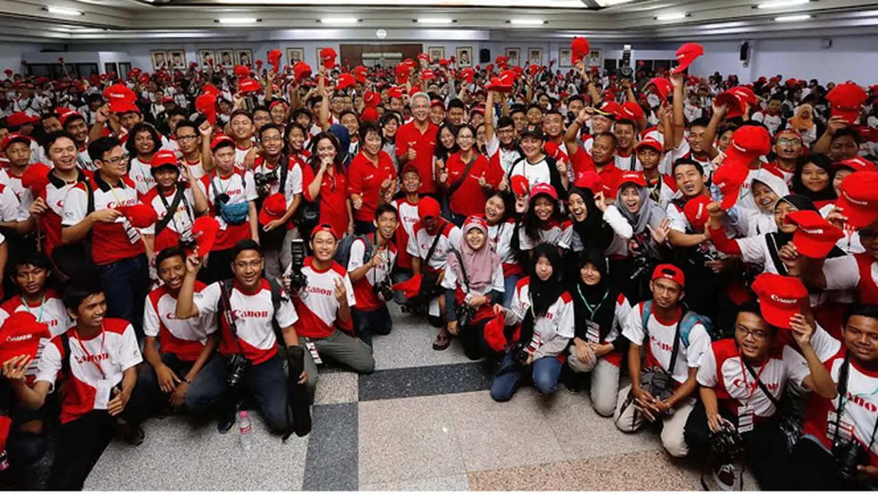  1.000 Pecinta Fotografi Ramaikan Canon Semarang Photo Marathon