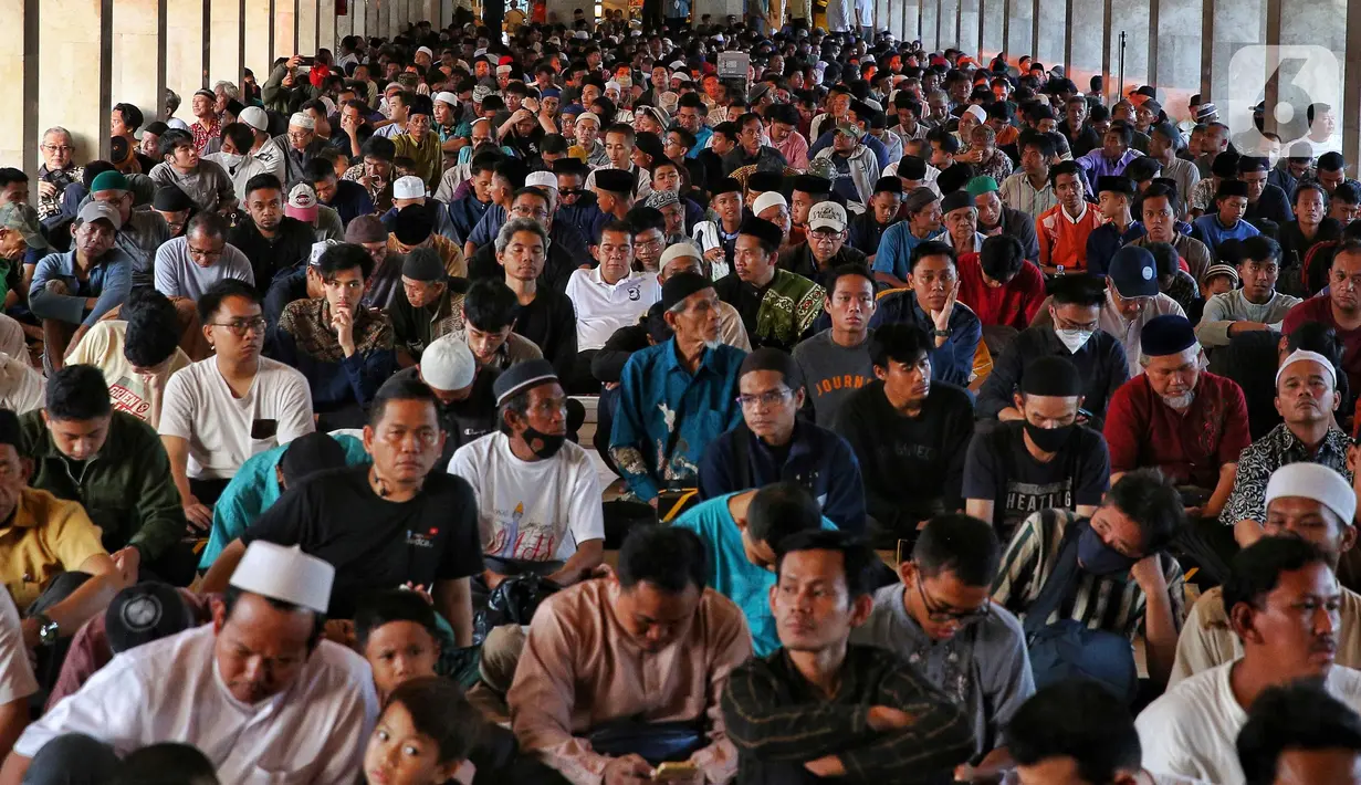 Kegiatan berbuka puasa bersama rutin dilaksanakan setiap tahunnya di Masjid Istiqlal Jakarta. (Liputan6.com/Angga Yuniar)