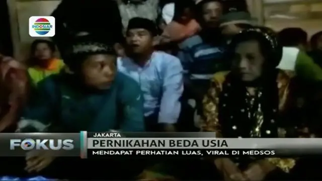 Menteri Sosial, Khofifah Indar Parawansa, menyesalkan pernikahan beda usia antara Slamet dan Nenek Rohaya.