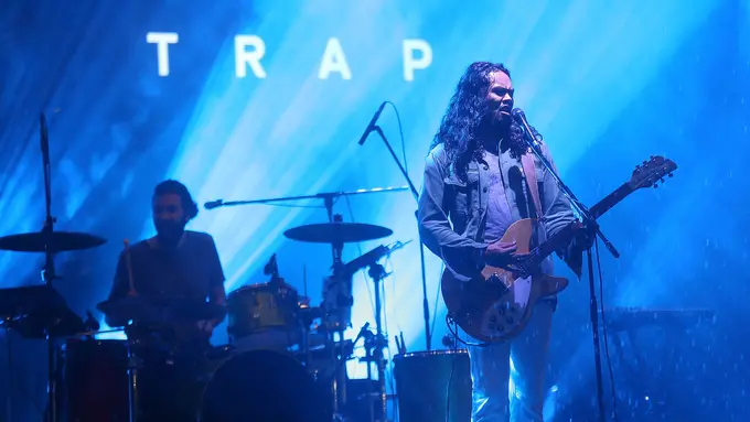 [Bintang] The Temper Trap