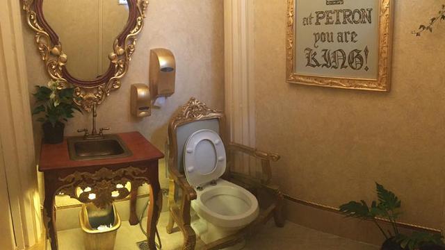 Mengaggumkan, Toilet Kerajaan Ada Di Pom Bensin