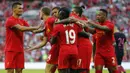 Para pemain Liverpool merayakan kemenangan atas Liverpool pada laga ICC 2016 di Stadion Wembley, London, Inggris, Sabtu (6/8/2016). Liverpool berhasil menang 4-0 atas Barcelona. (AFP/Ian Kington)