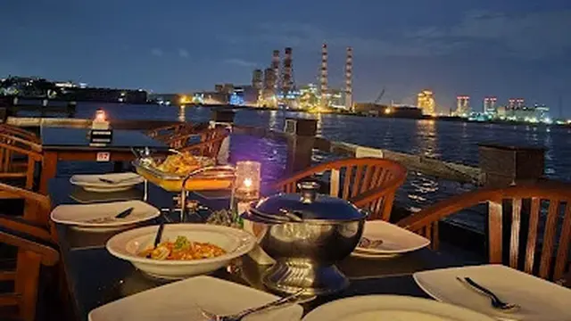 Jetski Cafe