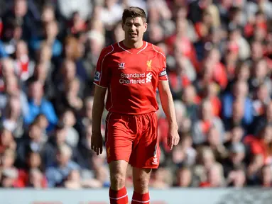 Steven Gerrard merupakan salah satu pemain terhebat yang pernah dimiliki Liverpool. Gerrard tercatat telah menghabisakan 17 tahun (1998-2015) bersama The Reds. Namun, ia ternyata tak pernah saklipun menjuarai Liga Inggris bersama Liverpool. (AFP/Oli Scarff)