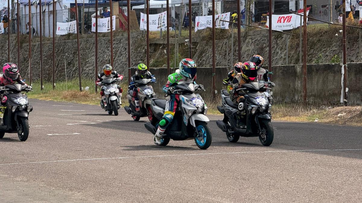 Yamaha Gear Ultima Digeber 1 Jam Nonstop: Bukti Performa Mesin Blue Core Hybrid