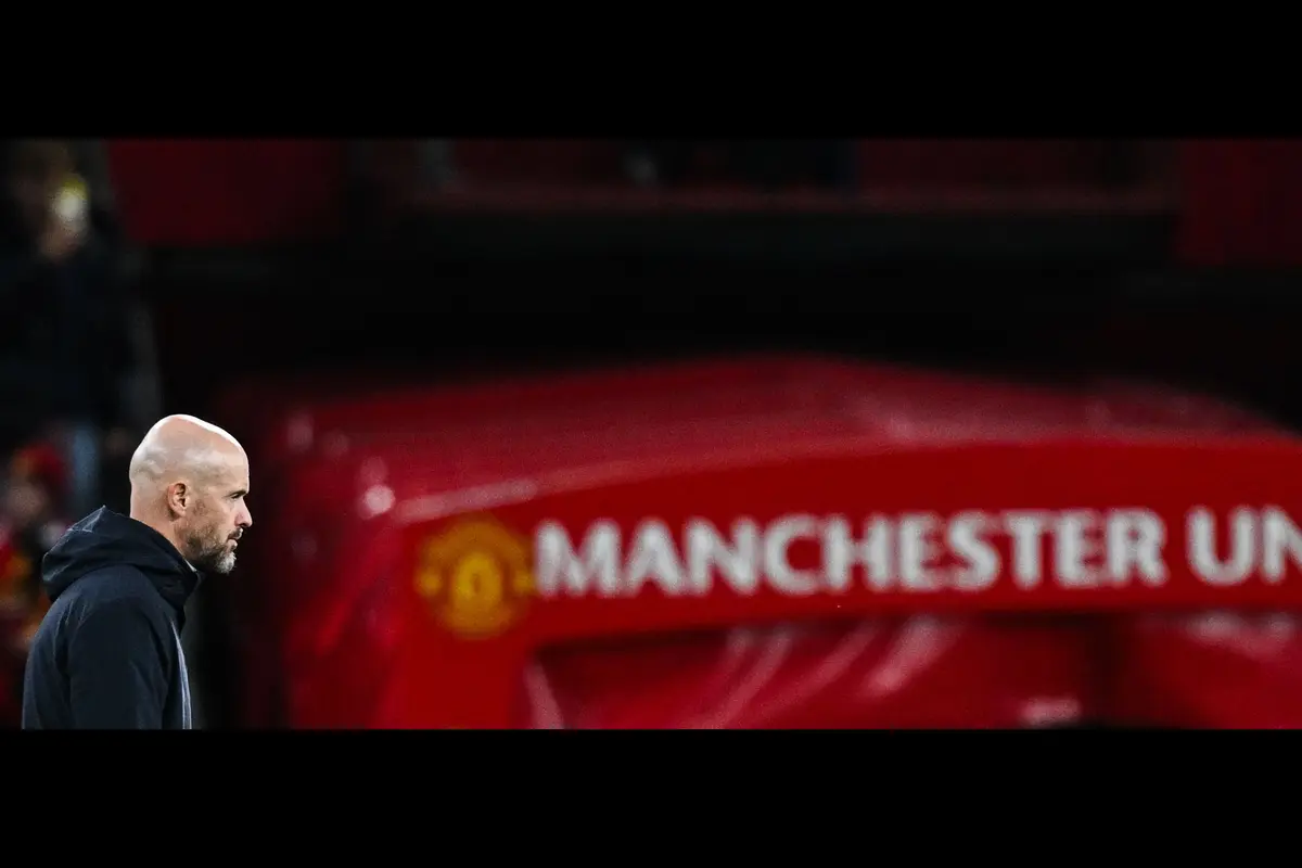 Foto: Ragam Ekspresi Frustrasi Erik ten Hag saat MU Dipermalukan Newcastle di Carabao Cup 2023/2024