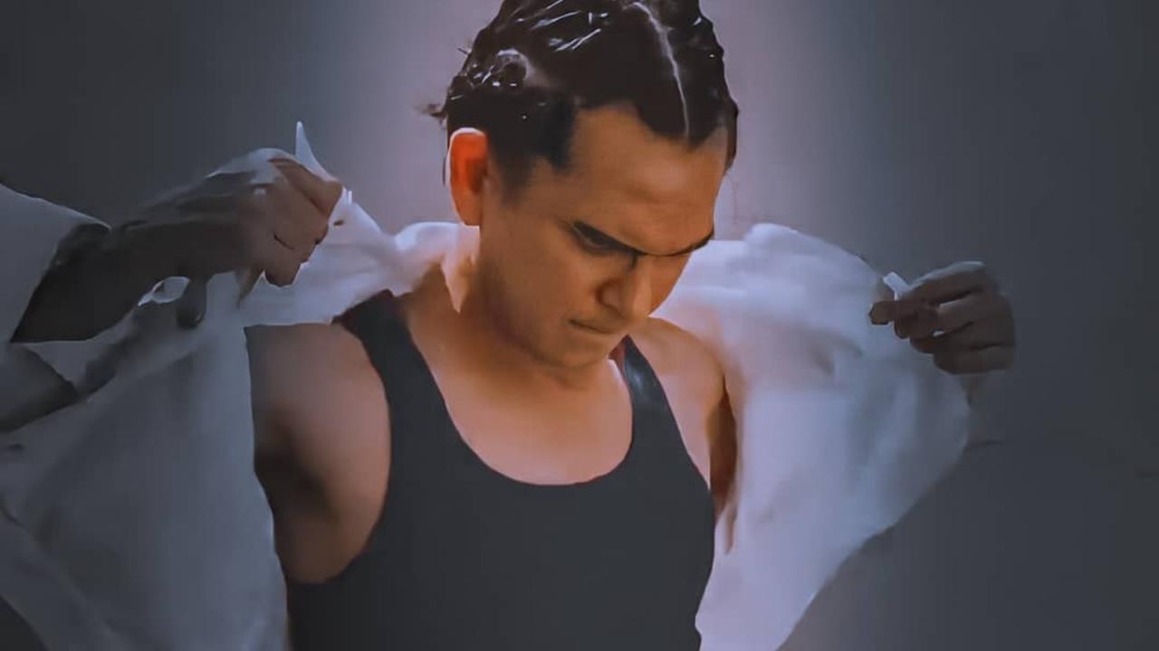 Tampil Beda, Ini 6 Pemotretan Terbaru Rangga Azof dengan Gaya Rambut Kepang