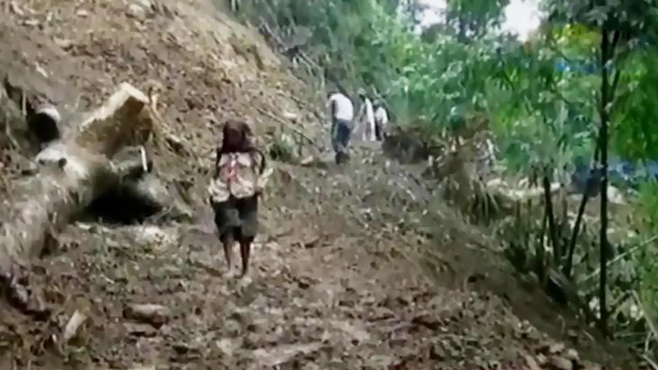 Segmen 4: Longsor di Temanggung hingga Kecelakaan Pesawat