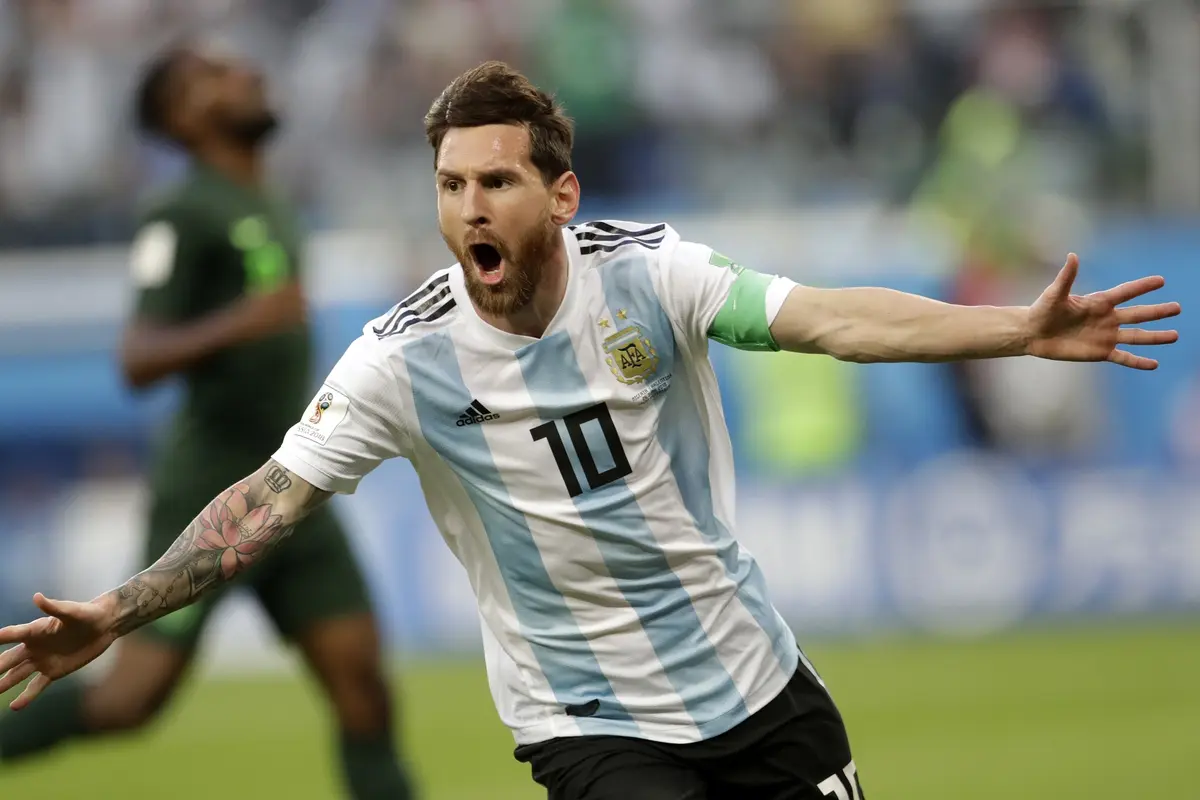 FOTO: Bek Manchester United Antar Argentina ke Babak 16 Besar