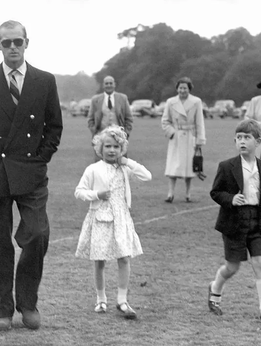 (Instagram/theroyalfamily)