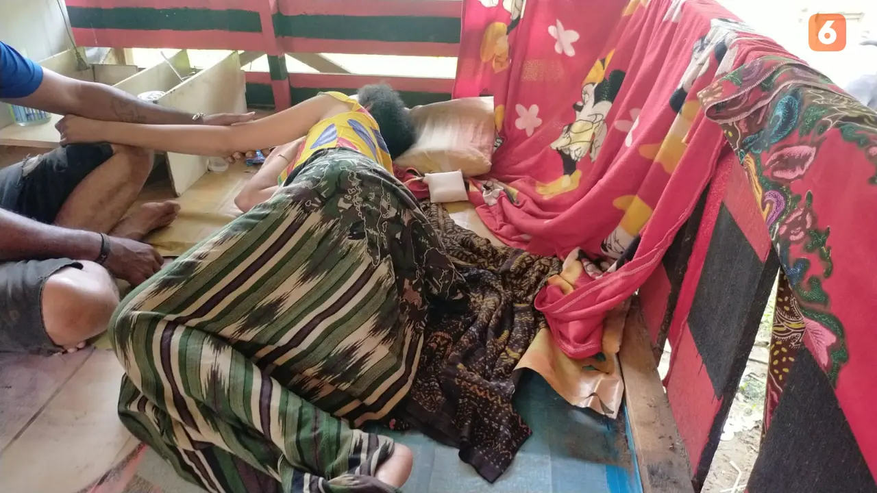 Melahirkan di Pos Ronda