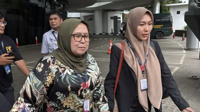 Pengacara Elza Syarief ditunjuk untuk mendampingi mantan Wakil Kepala Badan Gizi Nasional (BGN), Irjen Pol. (Purn) Sony Sonjaya menjalani proses hukum atas kasus dugaan korupsi program Makan Bergizi Gratis (MBG). (Liputan6/Ady Anugrahadi )