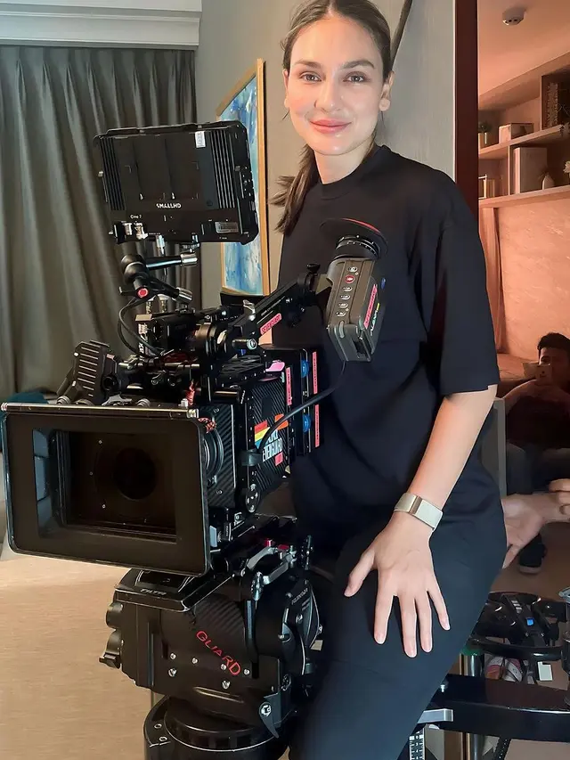 Luna Maya jadi sutradara (Instagram/lunamaya)