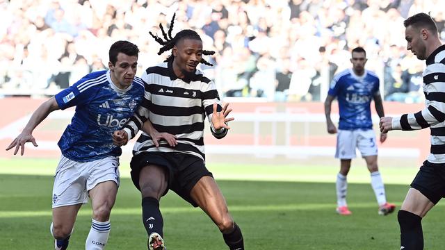 Jesus Rodriguez (Paling Kiri)