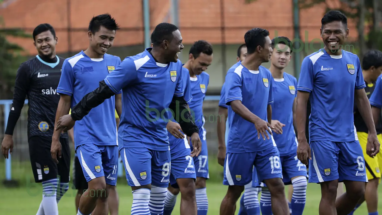 Latihan Persib