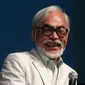 Hayao Miyazaki (Sumber: Wikipedia Common Creative / Natasha Baucas at https://www.flickr.com/photos/sdnatasha/)