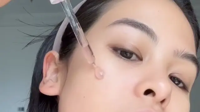 Tak Disangka! Rahasia Kulit Kencang Bebas Kerutan ala Maudy Ayunda Ternyata Pakai Moisturizer Rp100 Ribuan