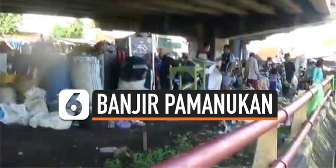 VIDEO: Banjir Pamanukan Subang, Warga Mengungsi di Bawah Fly Over