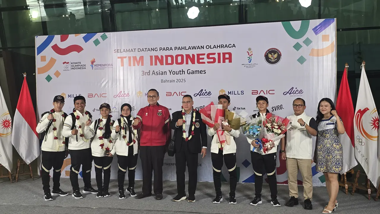 Kepulangan atlet pencak silat Indonesia dari Asian Youth Games 2025