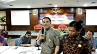 Garin kemudian memilih Rommy Heryanto sebagai wakilnya di pilkada 2017 nanti.
