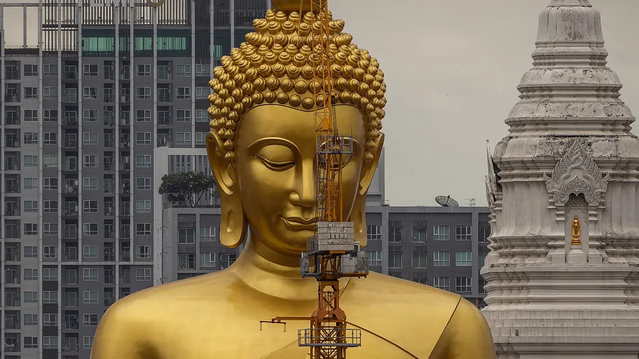 Patung Raksasa Bangkok