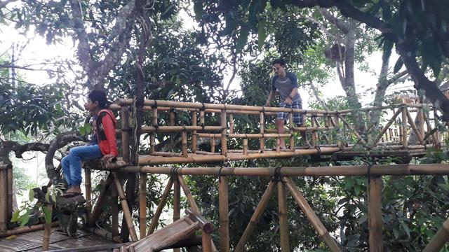 Salam Pagi dari Bukit Lemped