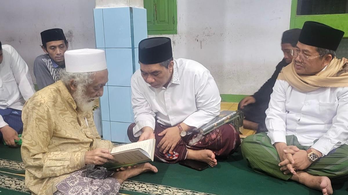 Pj Ketua Umum PBNU KH Zulfa Mustofa Lakukan Kunjungan Kerja Pertama ke Banten