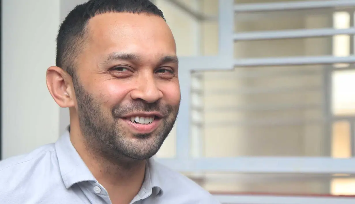 Prihatin kondisi anak-anak di Indonesia dan acara sinetron di televisi yang tidak memiliki edukasi untuk anak-anak, Teuku Zacky menggarap sebuah film yang diangkat dari anak-anak daerah dengan tajuk Sahabat Anak Negeri Movie. (Adrian Putra/Bintang.com)