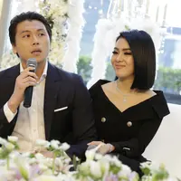 Syahrini dan Reino Barack (Kapanlagi.com/ Agus Apriyanto)
