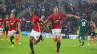 Dua striker Manchester United, Marcus Rashford dan Zlatan Ibrahimovic. (AFP/Lindsey Parnaby)