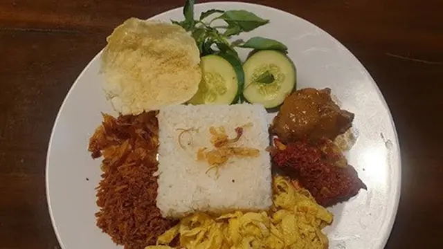 Rekomendasi Tempat Makan Nasi Langgi di Cirebon