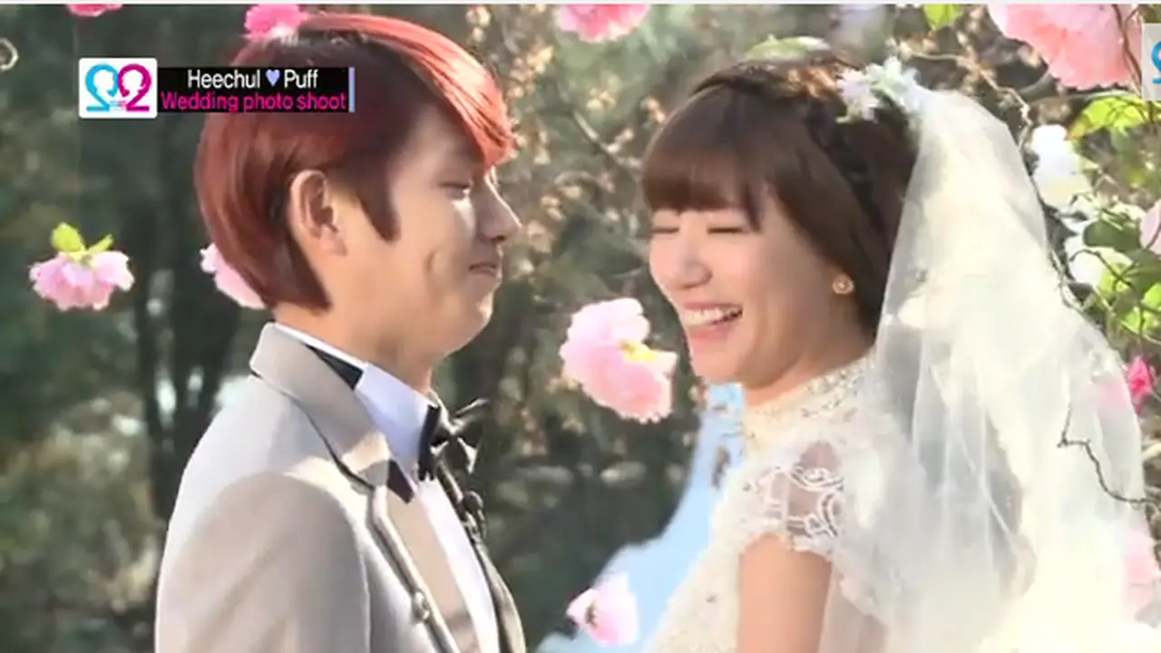 Heechul `Super Junior` Tak Malu Cium Mesra Sang Istri