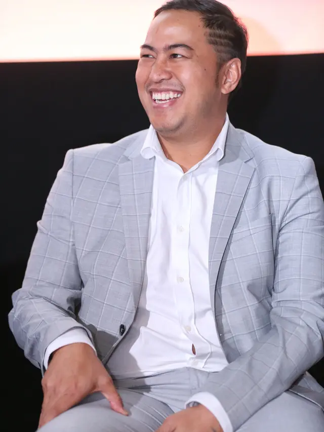 [Bintang] Pandji Pragiwaksono