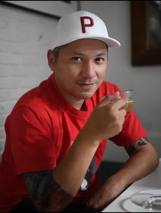 "Kalau gua ngerasa gua cocok banget dan memang orang ini worth it karena kan gua sekarang udah bahagia banget nih dengan gua dengan Gempi aja udah oke gitu,” jelas Gading. (Instagram/gadiiing)