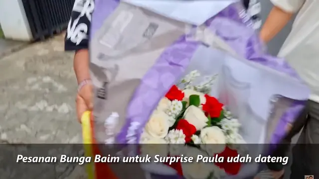 Momen Baim Wong Beri Surprise Untuk Paula Verhoeven, Dinner Romantis di Rooftop. (Sumber: YouTube/Baim Paula)
