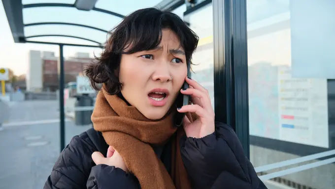 wanita juli hobi pamer