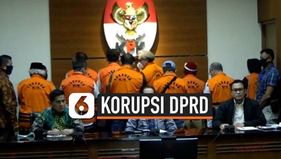 VIDEO: Diduga Menerima Suap, 11 Mantan Anggota DPRD Ditahan KPK