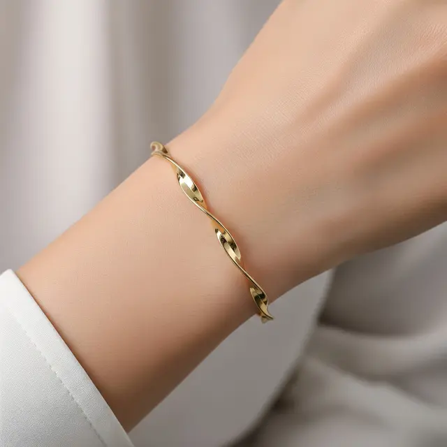 Model Gelang Emas Tanpa Ukiran yang Elegan