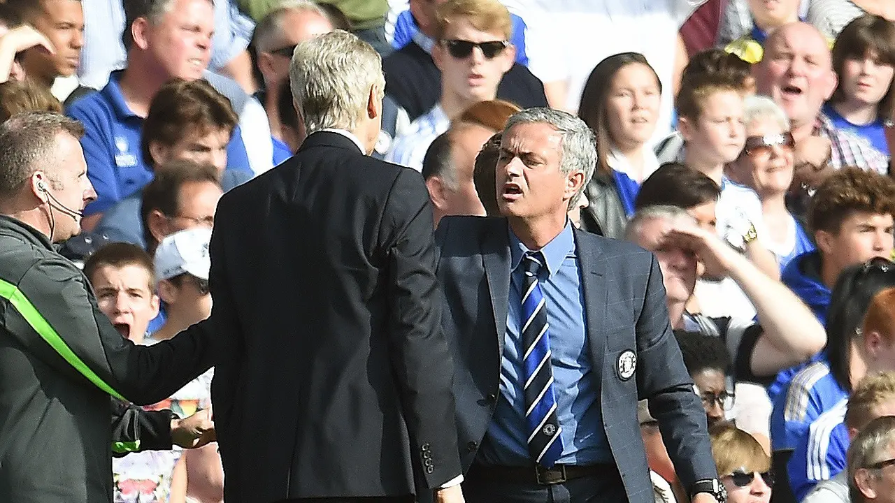 Arsene Wenger dan Jose Mourinho